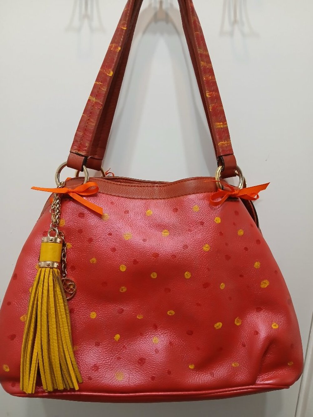 Antonio Melani Fun Hobo🧡❤️